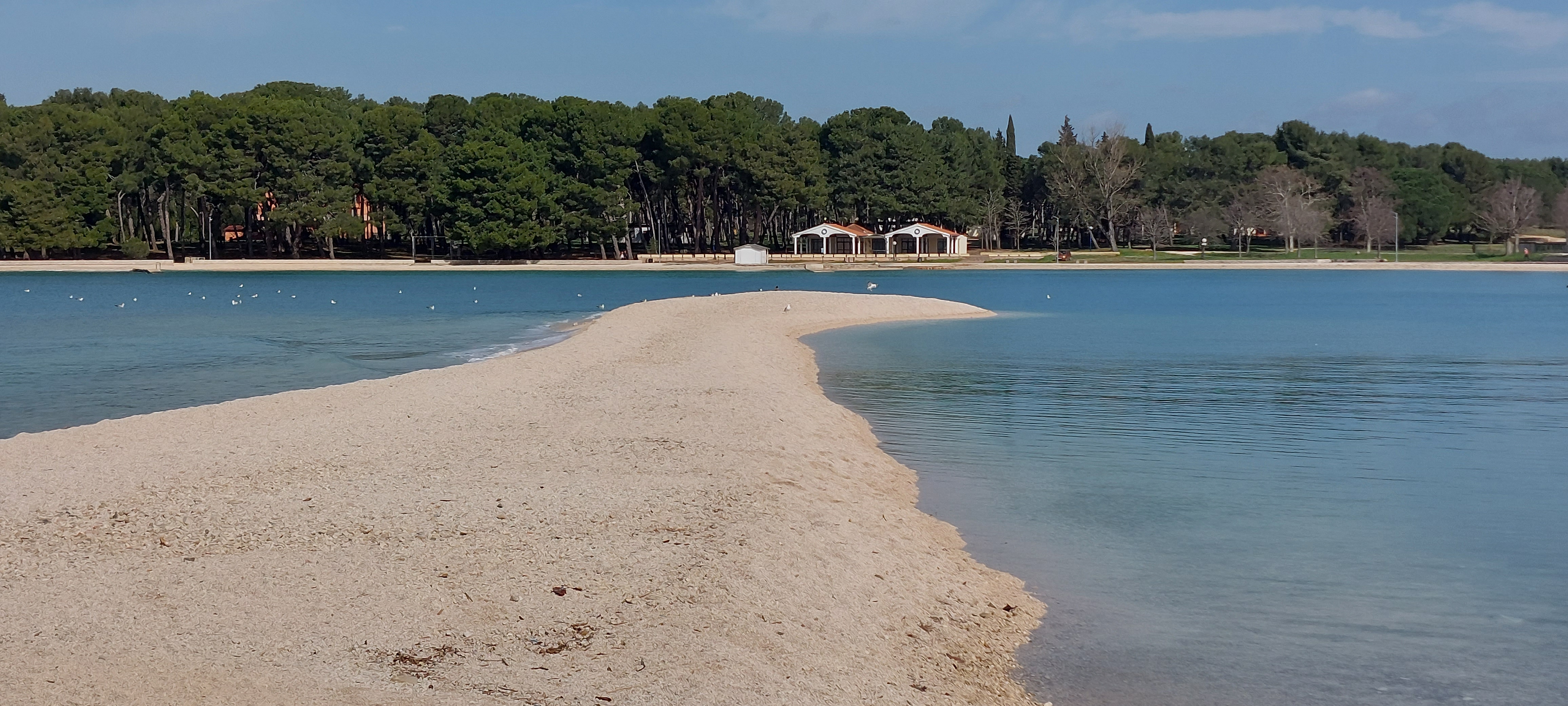 Plaža u okolici Ville Doris 1
